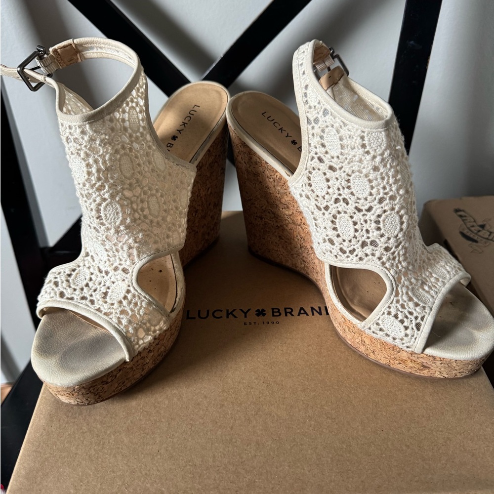 Lucky Brand Cream Wedge Sandals